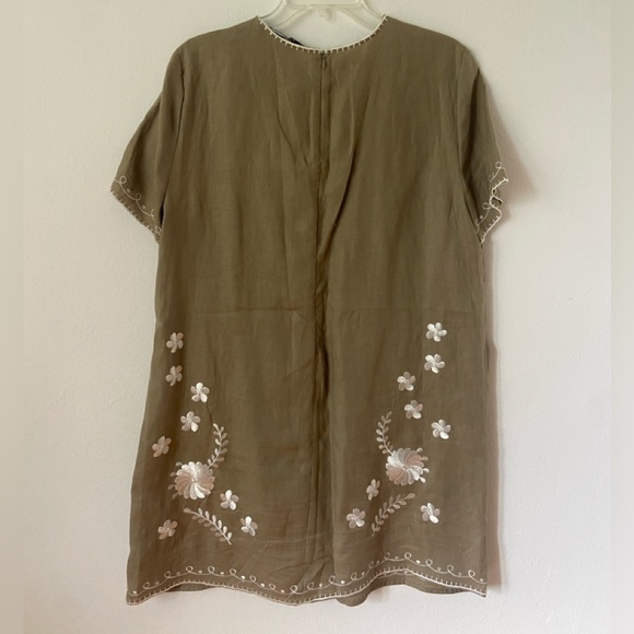 Zara Embroidered Dress - Picture 2 of 4